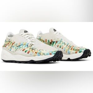 Nike Air Footscape Colorful Woven Sneakers women’s size 8-NEW